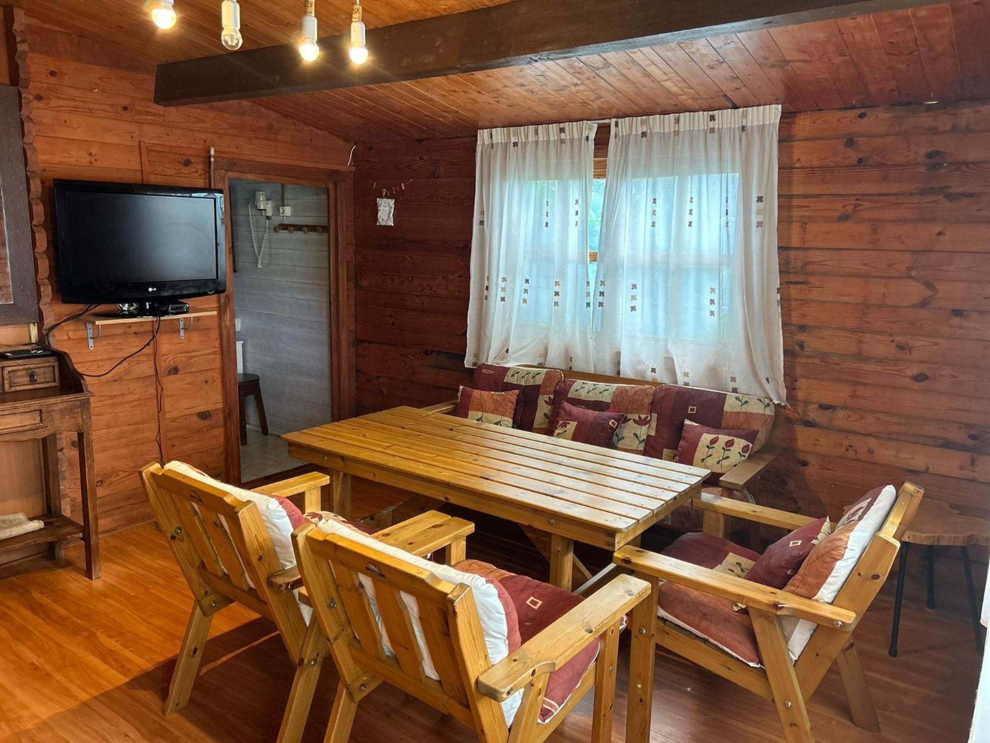 Camping A Grandella El Franco Phòng bức ảnh
