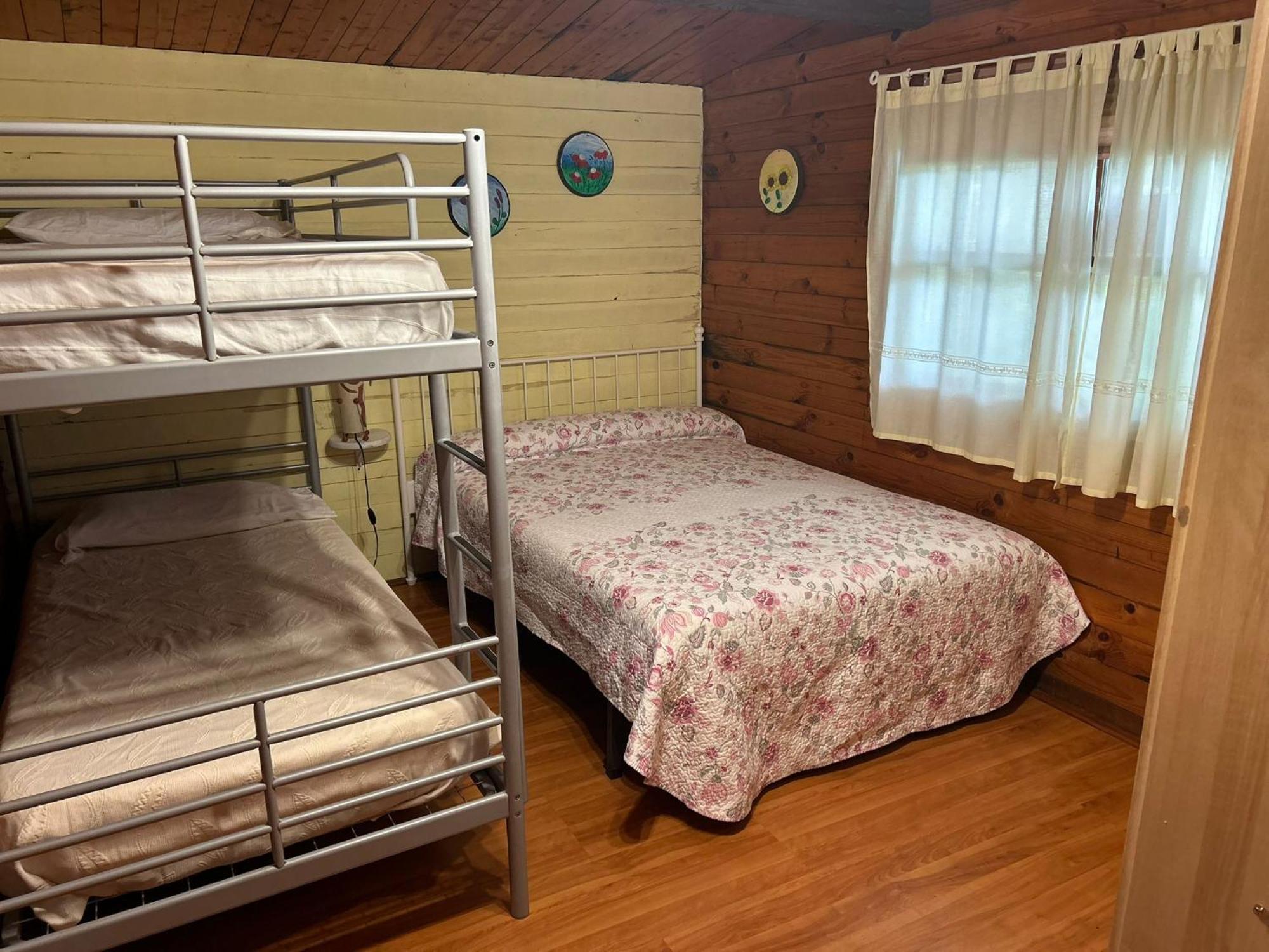 Camping A Grandella El Franco Phòng bức ảnh