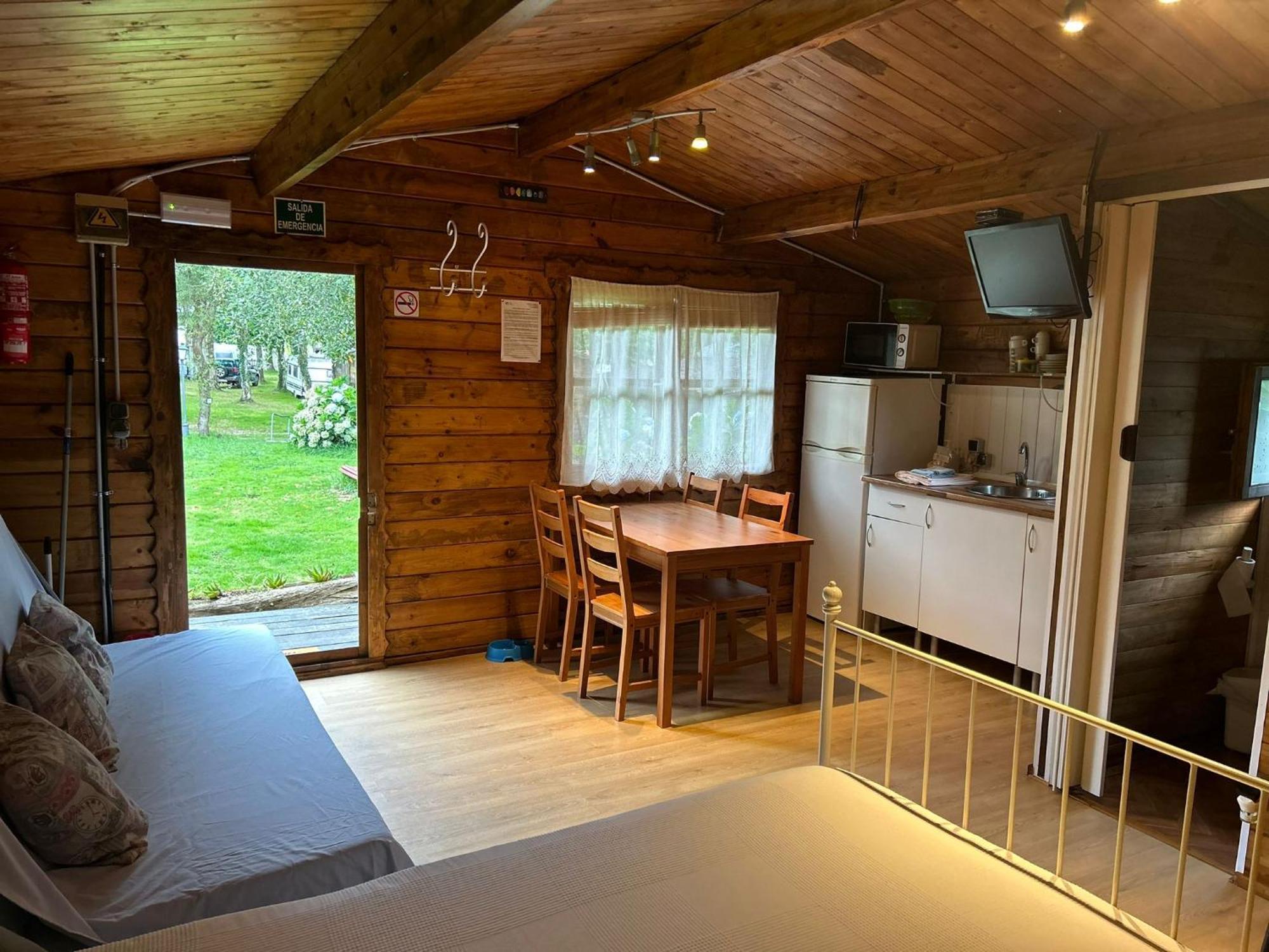 Camping A Grandella El Franco Ngoại thất bức ảnh